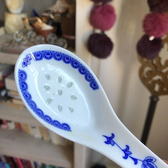 Beautiful porcelain soup spoons - Picture 8 of 9